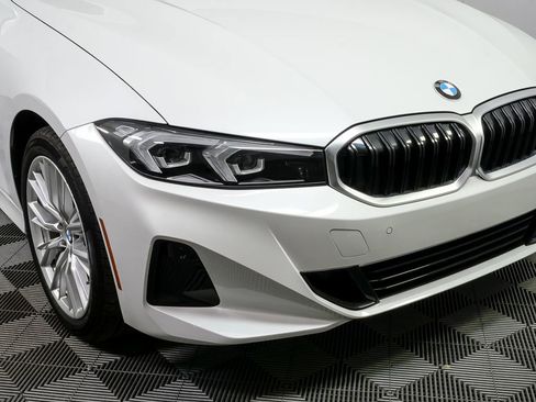 Used 2024 BMW 330i Sedan RWD image 35