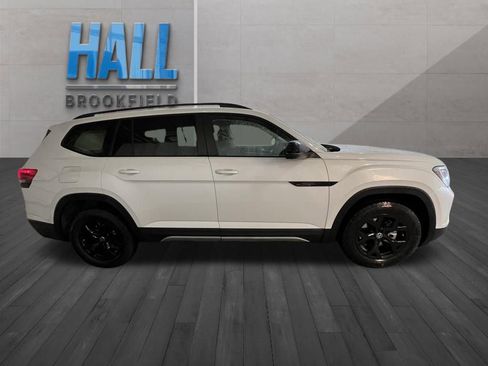 New 2026 Volkswagen Atlas Peak Edition AWD/4WD image 6