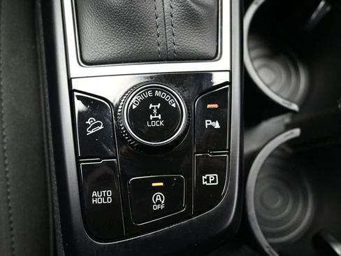 Used 2025 Kia Sportage LX image 43