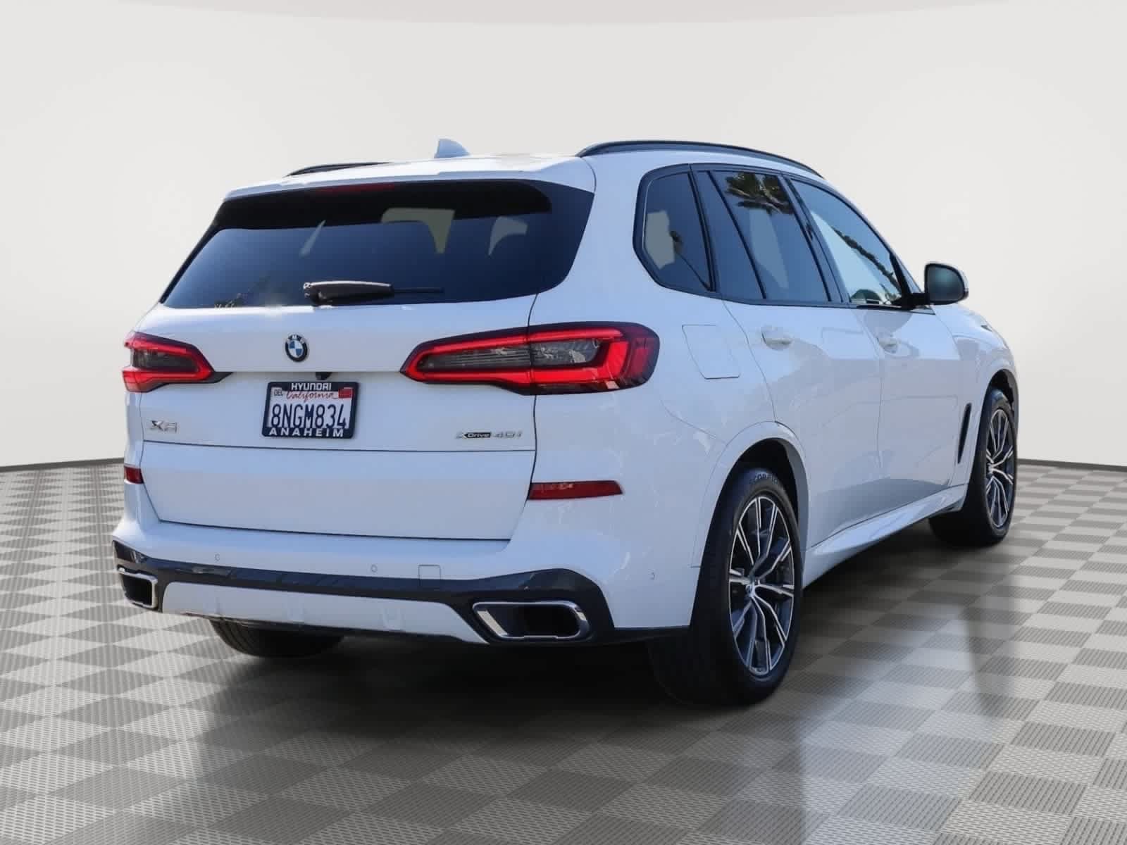 Used 2020 BMW X5 xDrive40i w/ M Sport Package AWD/4WD image 7