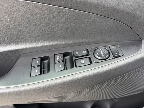 Used 2019 Hyundai Tucson SE w/ Cargo Package FWD image 12