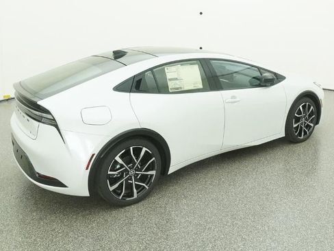 New 2026 Toyota Prius Plug-In Hybrid image 9