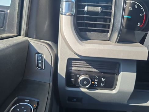 Used 2023 Ford F550 4x4 Crew Cab Super Duty image 29