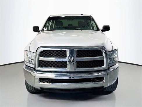 Used 2017 RAM 2500 SLT image 4
