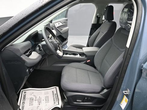 New 2026 Ford Explorer Active image 14