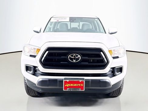 Certified 2023 Toyota Tacoma SR AWD/4WD image 2