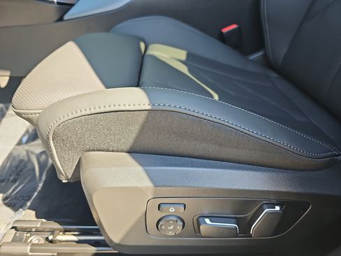 New 2026 BMW X3 xDrive30 w/ Convenience Package image 30