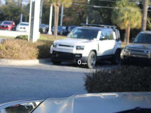 New 2026 Land Rover Defender 110 image 26