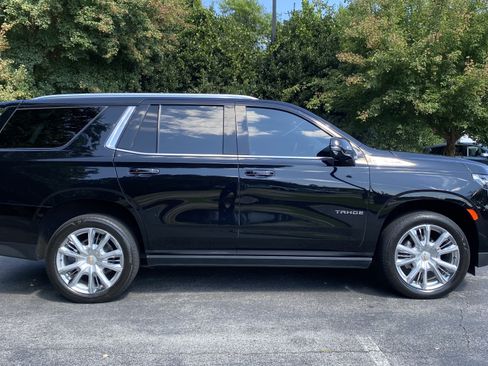 Used 2023 Chevrolet Tahoe High Country w/ Premium Package 2 AWD/4WD image 10