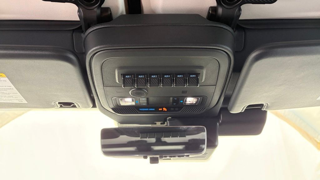 New 2026 Ford Bronco Raptor AWD/4WD image 45