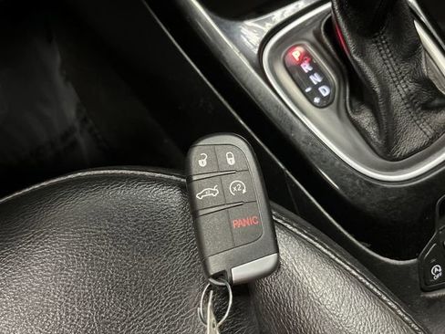 Used 2021 Jeep Compass Latitude image 23