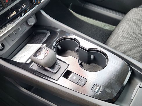 New 2026 Nissan Rogue SV image 18