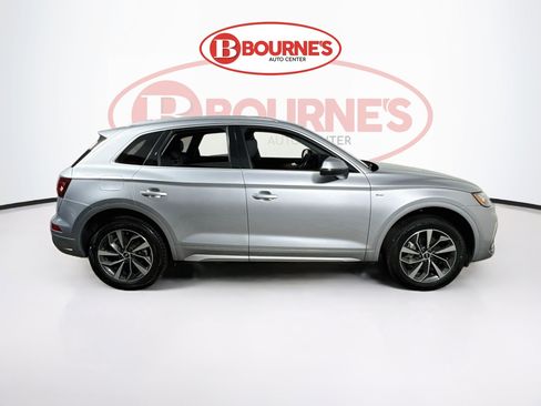 Used 2023 Audi Q5 2.0T Premium Plus w/ Premium Plus Package AWD/4WD image 12