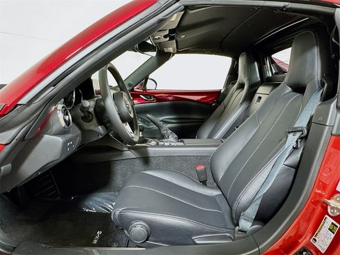New 2025 MAZDA MX-5 Miata RF Grand Touring image 12
