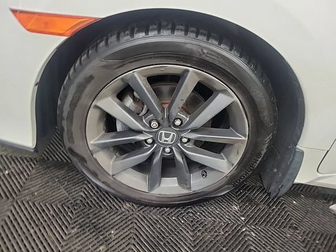 Used 2020 Honda Civic EX-L image 6
