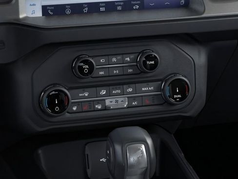 New 2025 Ford Bronco Outer Banks AWD/4WD image 16