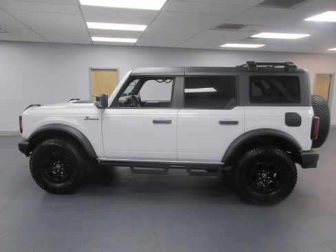 Used 2023 Ford Bronco Wildtrak AWD/4WD image 8