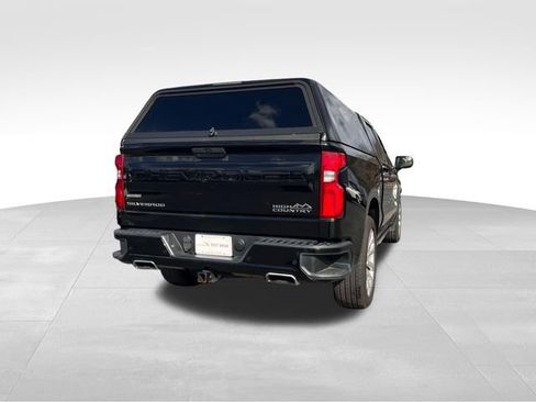 Used 2019 Chevrolet Silverado 1500 High Country image 5