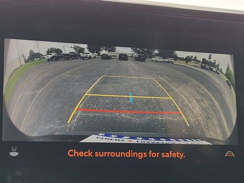 Used 2024 Toyota RAV4 XLE Premium image 17