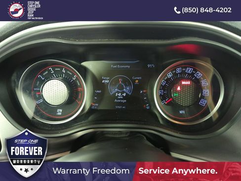 Used 2021 Dodge Challenger R/T Scat Pack RWD image 29