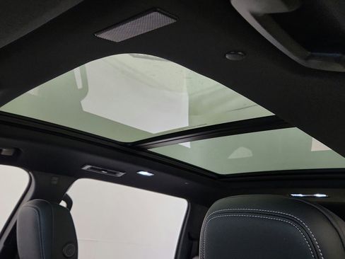 New 2026 Chevrolet Traverse Z71 w/ Driver Confidence Package image 55