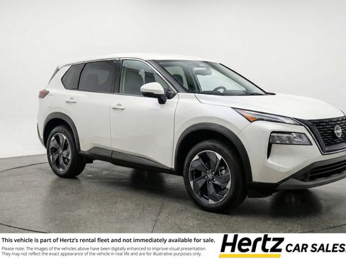 Used 2025 Nissan Rogue SV AWD/4WD image 1