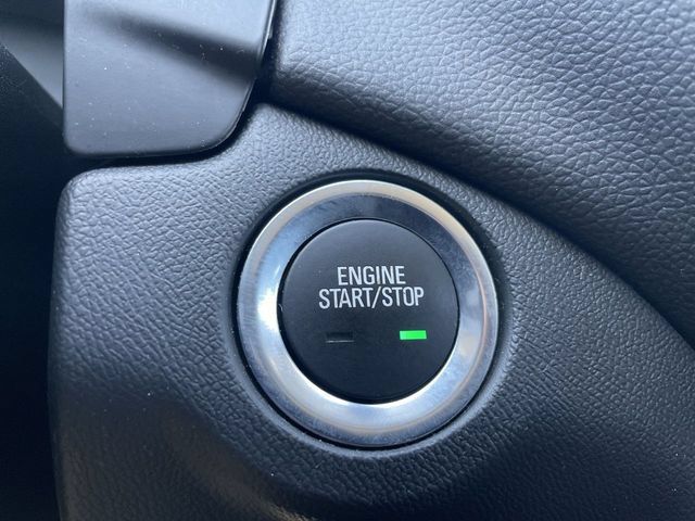 Used 2022 Chevrolet Equinox LT FWD image 16