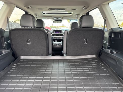 Used 2022 Kia Telluride EX w/ EX Premium Package image 21