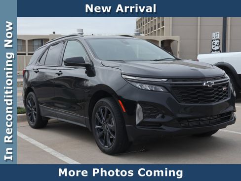 Used 2024 Chevrolet Equinox RS image 1