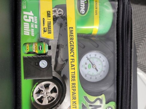 Used 2022 Rivian R1T Launch Edition image 32