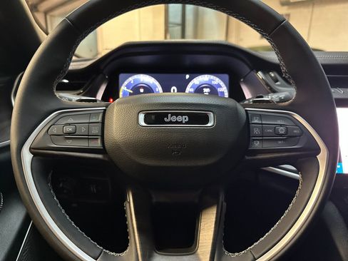 New 2026 Jeep Grand Cherokee Limited AWD/4WD image 23
