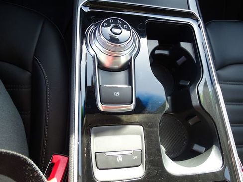 Used 2020 Ford Edge SEL w/ Convenience Package AWD/4WD image 13