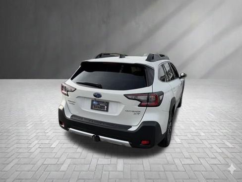 Used 2025 Subaru Outback Limited XT w/ Popular Package #2 image 9
