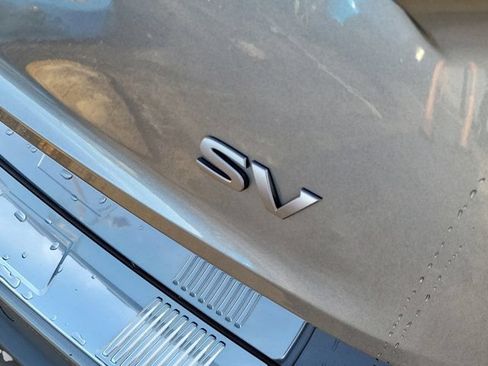 Used 2024 Nissan Rogue SV FWD image 5