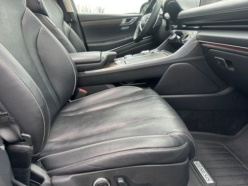 Used 2023 Genesis GV80 2.5T w/ Prestige Package image 42