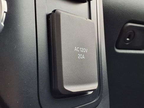 Certified 2023 Ford F150 Raptor image 25