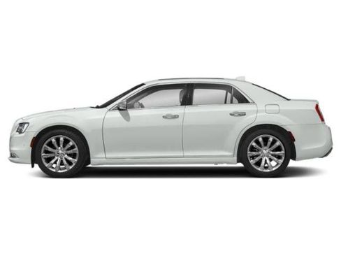 Used 2020 Chrysler 300 S AWD/4WD image 6