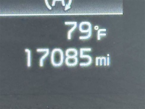 Used 2025 Kia Seltos S image 12