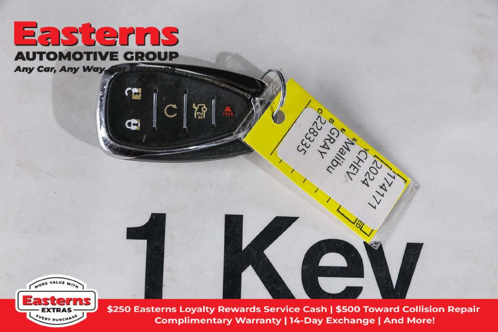 Used 2024 Chevrolet Malibu LT FWD image 28