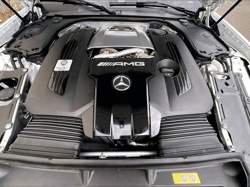 Certified 2022 Mercedes-Benz SL 55 AMG 4MATIC image 9