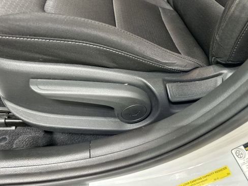 Used 2018 Hyundai Elantra SEL FWD image 10