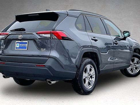 Used 2023 Toyota RAV4 XLE w/ Convenience Package image 6