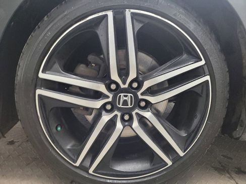 Used 2016 Honda Accord Touring image 31