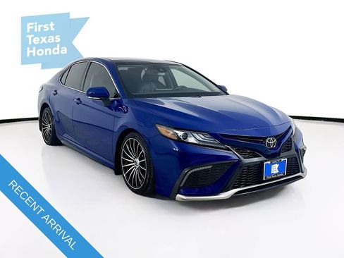 Used 2024 Toyota Camry XSE FWD image 1