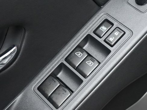 New 2026 Nissan Frontier SV w/ Tow Package image 13