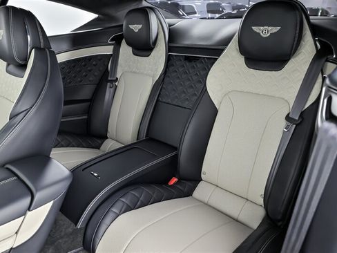 Used 2021 Bentley Continental GT AWD/4WD image 24