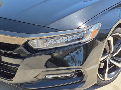 Used 2020 Honda Accord Sport image 6