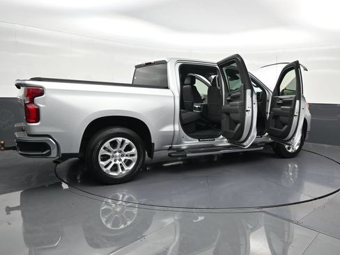 Used 2022 Chevrolet Silverado 1500 LTZ RWD image 35