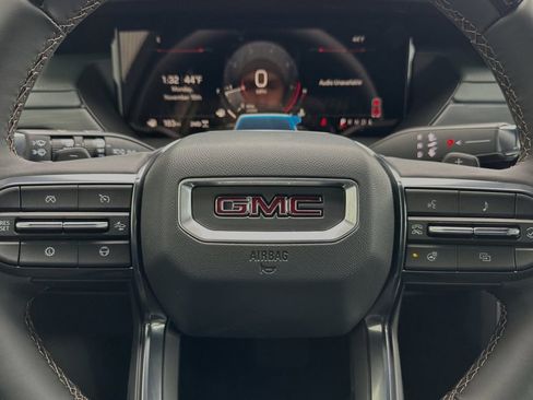 New 2025 GMC Acadia AT4 w/ Super Cruise Package image 23