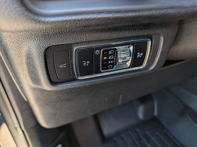 Used 2024 Lincoln Corsair Reserve w/ Equipment Group 202A AWD/4WD image 29